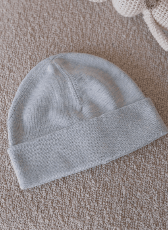 First babylue - blue whisper