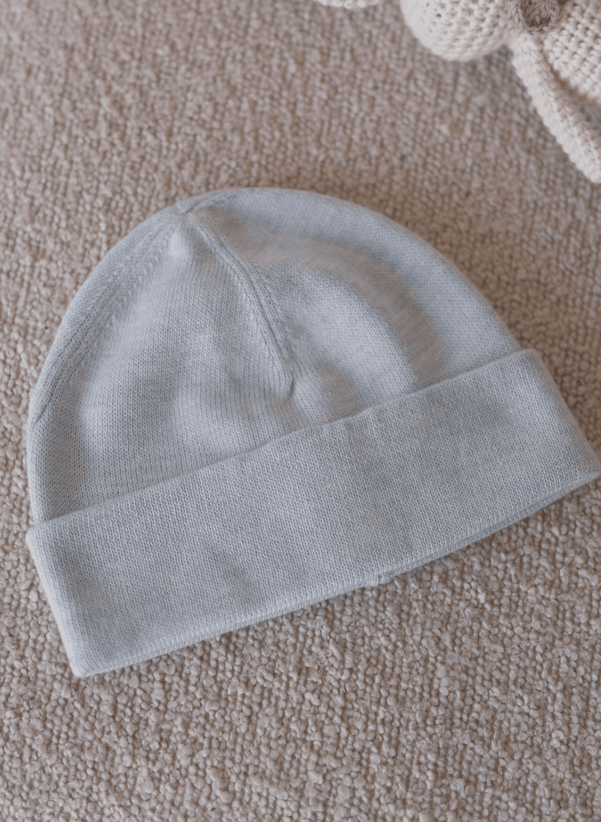 First babylue - blue whisper