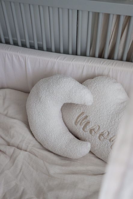 Hovedbilde Bouclé moon pute - cream