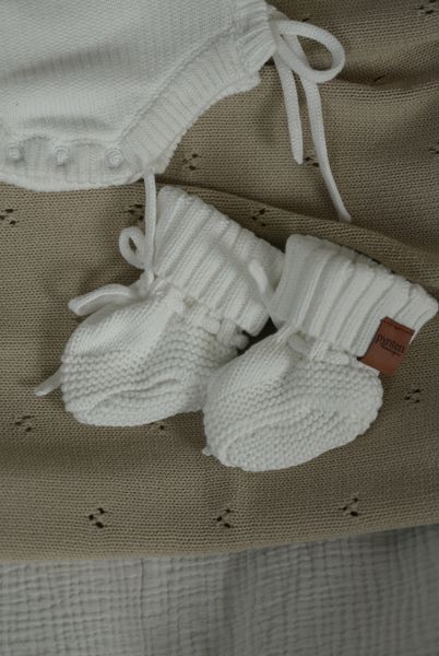 Hovedbilde First babytøfler - milky white